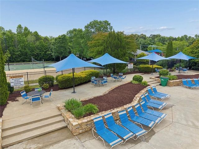 221 Balaban Circle, Woodstock, GA 30188
