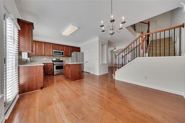 221 Balaban Circle, Woodstock, GA 30188