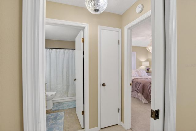 2001 HARTLEBURY WAY 432, Sun City Center, FL 33573