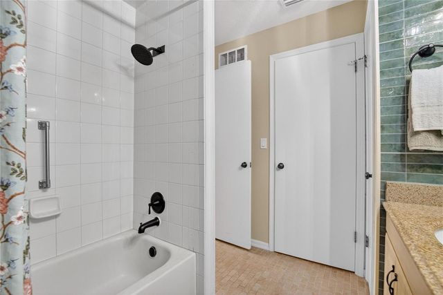 2001 HARTLEBURY WAY 432, Sun City Center, FL 33573