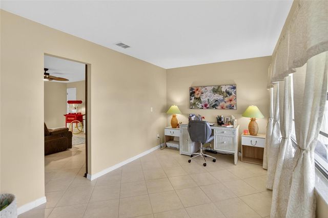 2001 HARTLEBURY WAY 432, Sun City Center, FL 33573