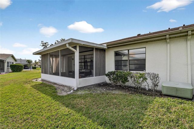 2001 HARTLEBURY WAY 432, Sun City Center, FL 33573