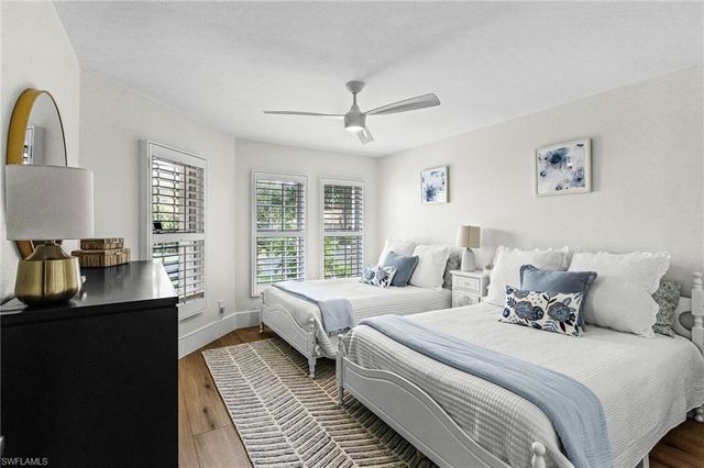 27090 Enclave DR, Bonita Springs, FL 34134