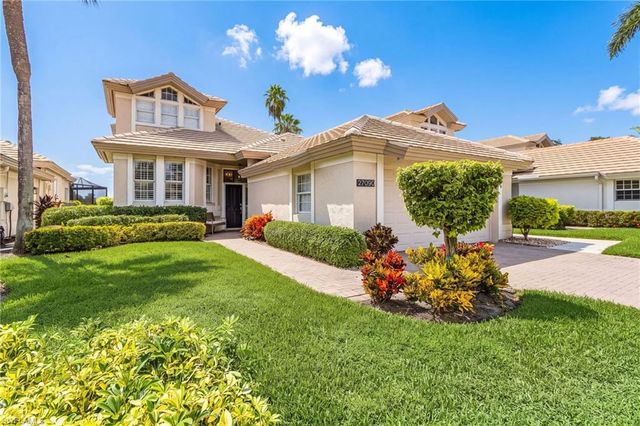27090 Enclave DR, Bonita Springs, FL 34134