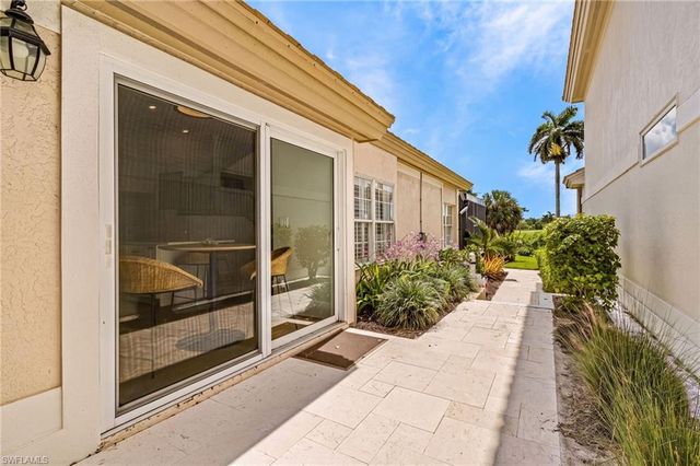 27090 Enclave DR, Bonita Springs, FL 34134