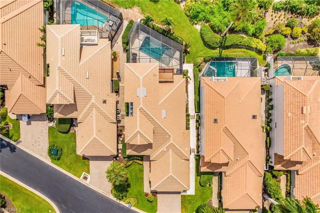 27090 Enclave DR, Bonita Springs, FL 34134