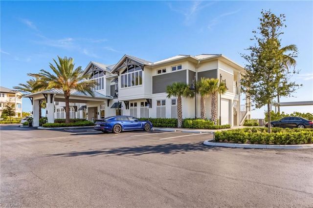 27090 Enclave DR, Bonita Springs, FL 34134