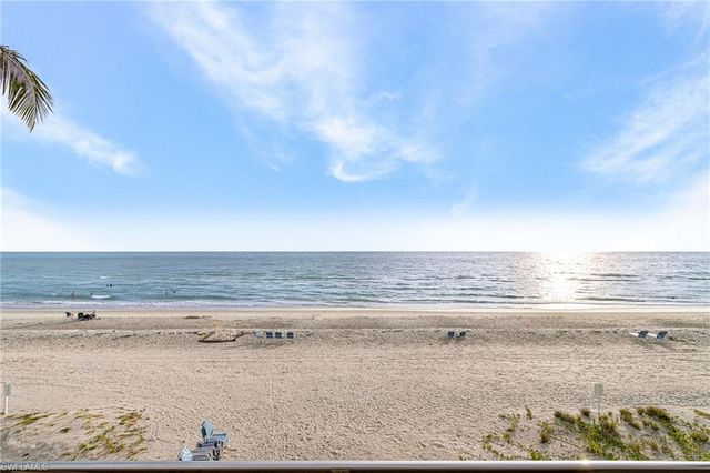 27090 Enclave DR, Bonita Springs, FL 34134