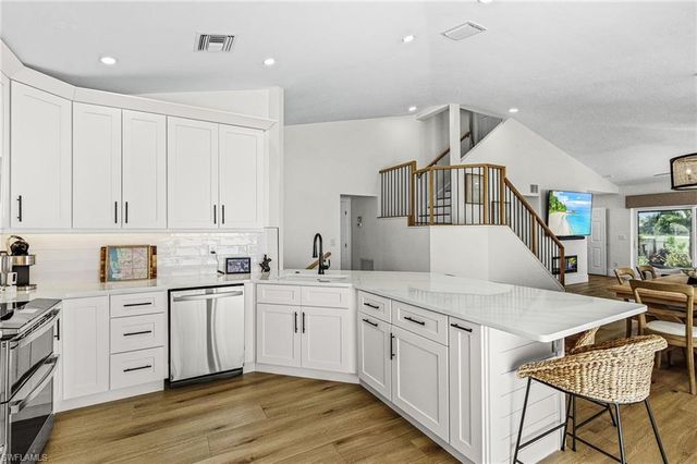 27090 Enclave DR, Bonita Springs, FL 34134