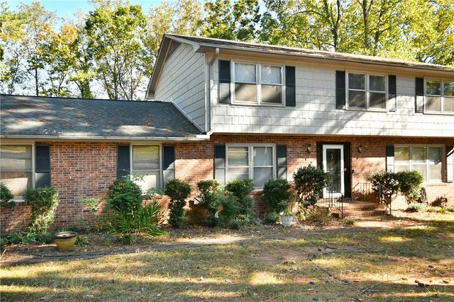 1201 Stonehurst Drive, Anderson, SC 29621