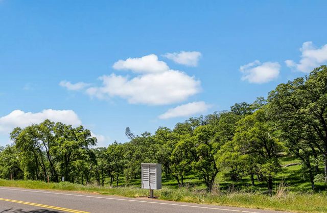 23288-Lot 182 Darkhorse Dr, Auburn, CA 95602