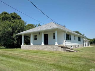 16488 Route 37, Johnston City, IL 62951