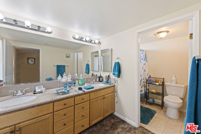 203 E Avenue R5, Palmdale, CA 93550