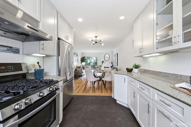 243 Molimo Drive, San Francisco, CA 94127