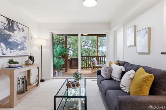 243 Molimo Drive, San Francisco, CA 94127
