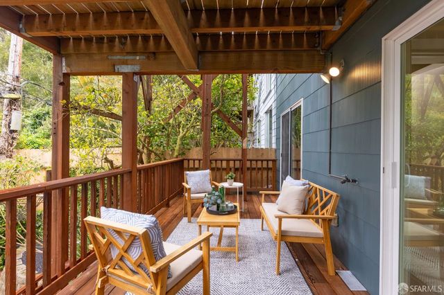 243 Molimo Drive, San Francisco, CA 94127
