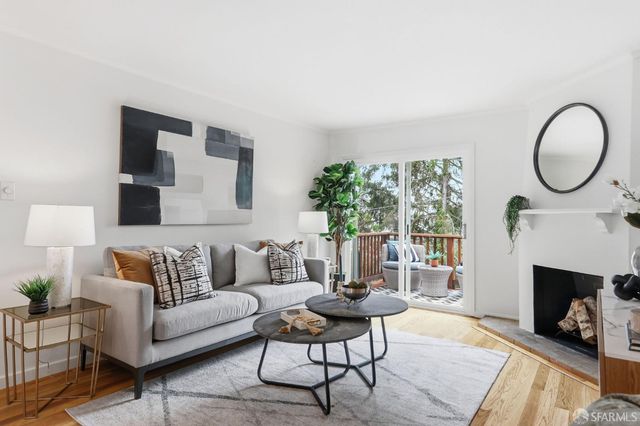 243 Molimo Drive, San Francisco, CA 94127