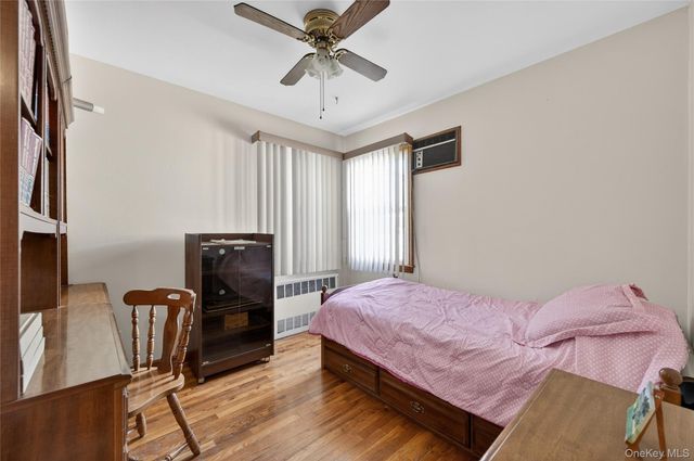 37 Manhattan Avenue, Westbury, NY 11590