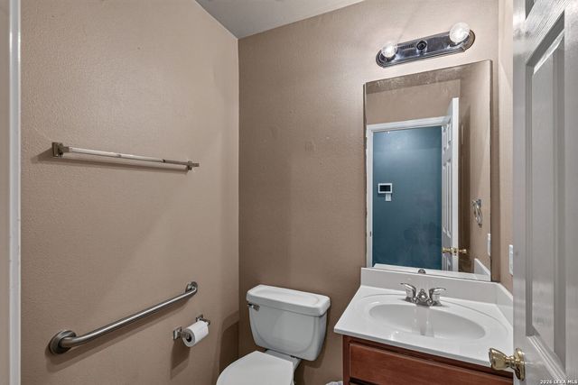 8706 Discovery Way, Converse, TX 78109