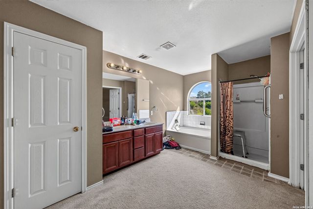 8706 Discovery Way, Converse, TX 78109