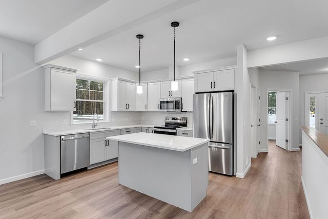 9 Dogwood Circle 9 Welchii Plan, Milton, VT 05468