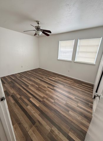 6067 Milton Street, Dallas, TX 75206