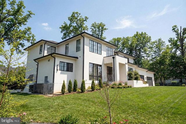 6621 HAYCOCK RD, Falls Church, VA 22043