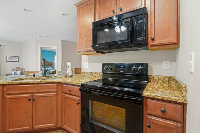 122 Clearwater Dr., Pawleys Island, SC 29585