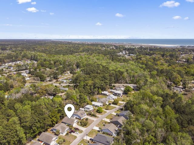 122 Clearwater Dr., Pawleys Island, SC 29585