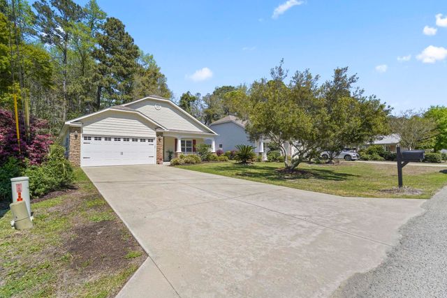 122 Clearwater Dr., Pawleys Island, SC 29585