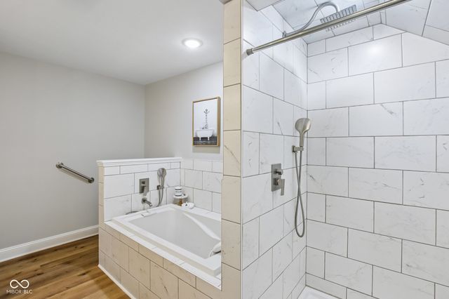 1924 S Avon Avenue, Avon, IN 46123