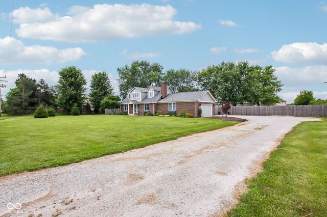 1924 S Avon Avenue, Avon, IN 46123