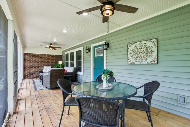 1924 S Avon Avenue, Avon, IN 46123