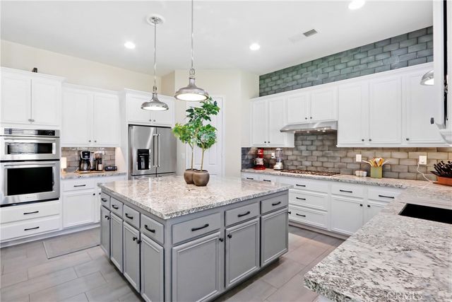36220 Eagle Lane, Beaumont, CA 92223