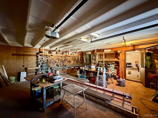 561 E M35 Highway, Gwinn, MI 49841