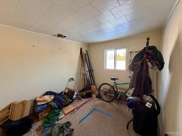 561 E M35 Highway, Gwinn, MI 49841