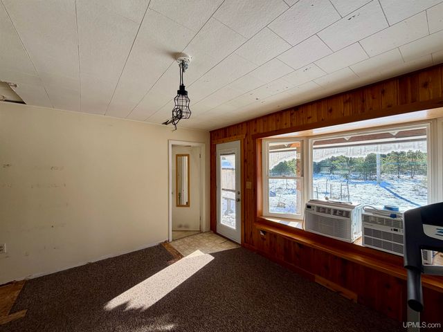 561 E M35 Highway, Gwinn, MI 49841