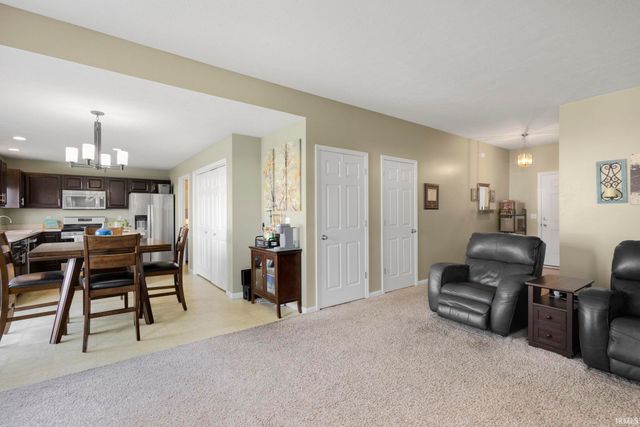 1913 Miniature Rose Lane, Mishawaka, IN 46544