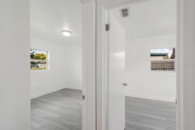 2924 ATLANTA AVENUE, Lakeland, FL 33803