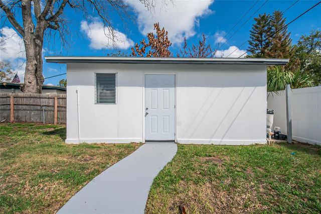 2924 ATLANTA AVENUE, Lakeland, FL 33803