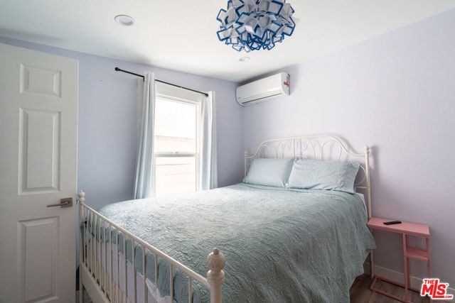 218 N Avenue 61, Los Angeles, CA 90042