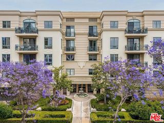 430 N Oakhurst Drive 406, Beverly Hills, CA 90210