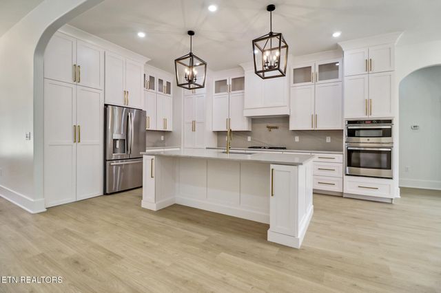 382 Annabelle Way, Jamestown, TN 38556