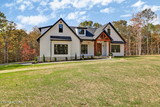 382 Annabelle Way, Jamestown, TN 38556