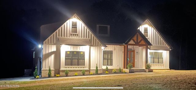 382 Annabelle Way, Jamestown, TN 38556