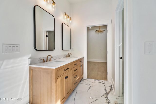 382 Annabelle Way, Jamestown, TN 38556