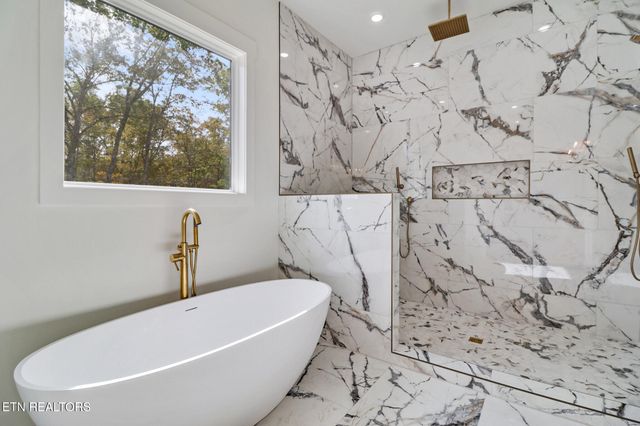 382 Annabelle Way, Jamestown, TN 38556