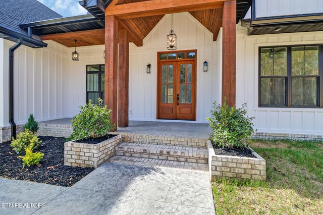 382 Annabelle Way, Jamestown, TN 38556