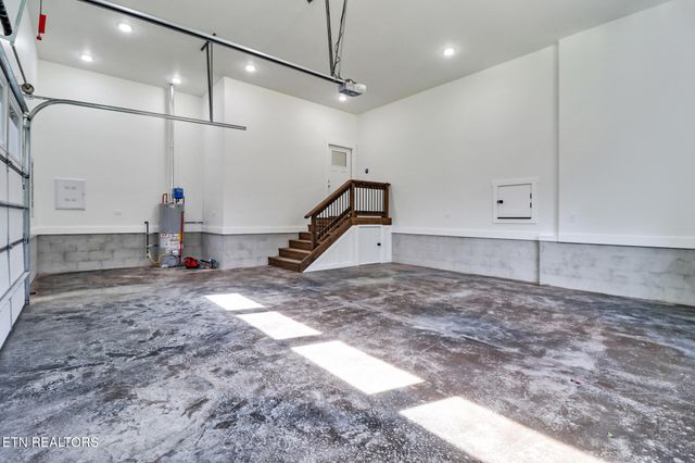 382 Annabelle Way, Jamestown, TN 38556