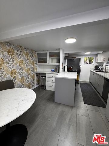 2449 Riverside Place, Los Angeles, CA 90039